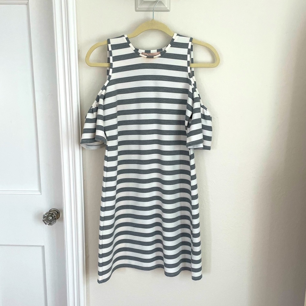 White and grey cold should dress